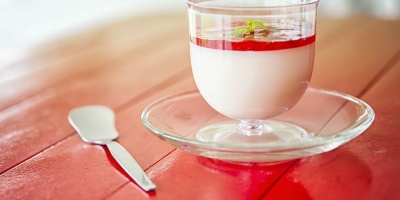 3 MALZEMELİ SU MUHALLEBİSİ TARİFİ