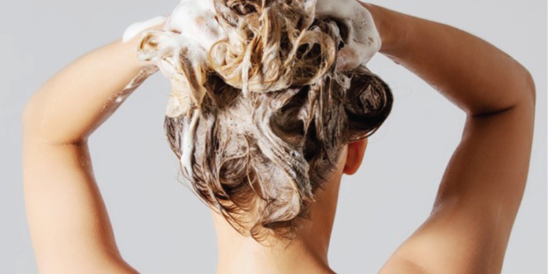 Saçlarımızı Nasıl Doğru Yıkanır