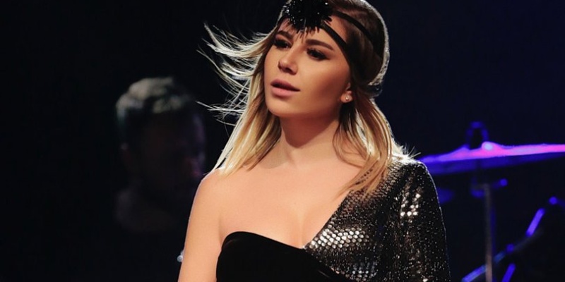 Merve Özbey Konseri