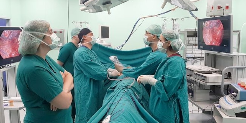 TÖTM Torakoskopik Cerrahide de Sayılı Merkezlerden